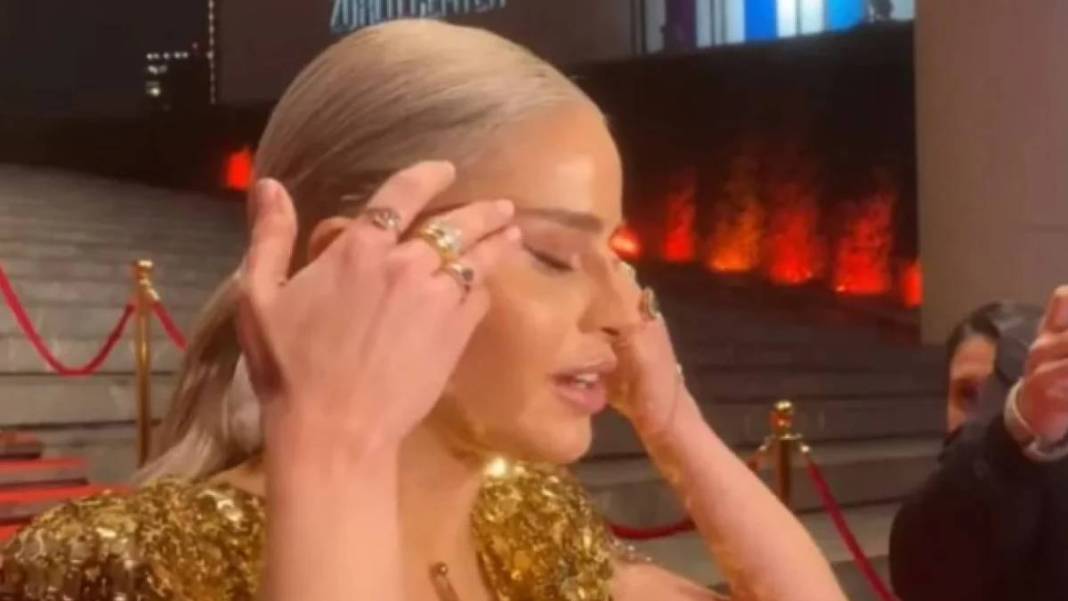 Hıyarlı Baba'nın büyük aşkıydı... Büşra Pekin'in son halini görenler küçük dilini yutuyor: Estetiği başka bir boyuta taşımış 9